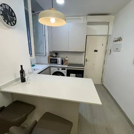 Stylish One Bedroom Flat In The Heart Of Madrid Exterior photo